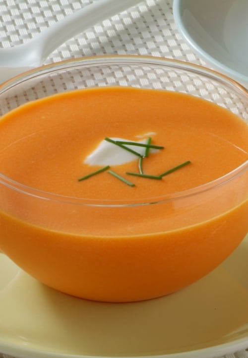 赤パプリカの冷製スープ