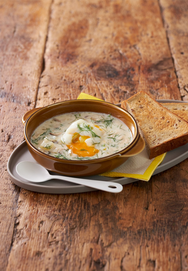 ヨーグルトとディルのスープ（クライダ）