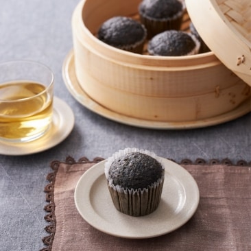 黒ごまのマーラーカオ